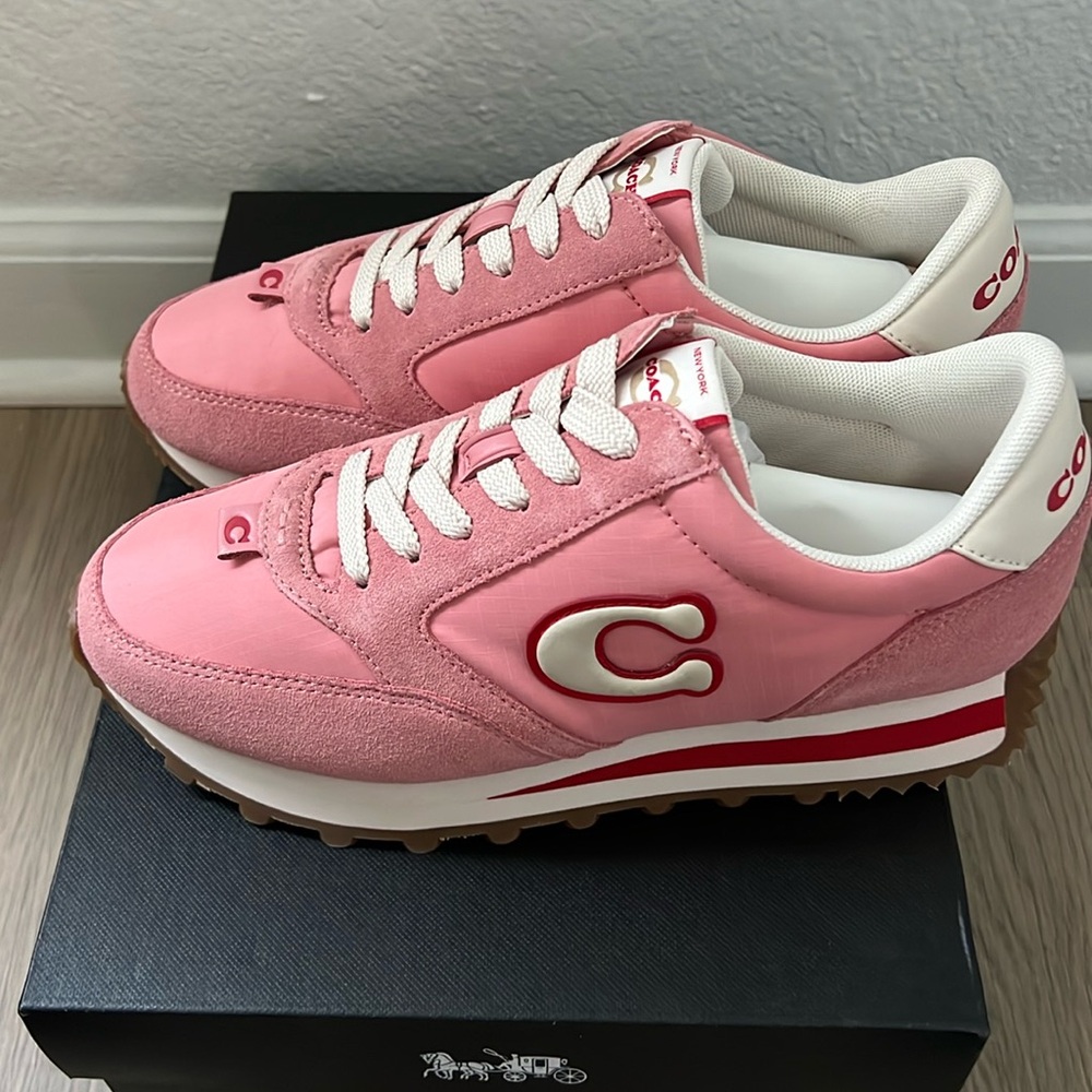 COACH blends signature style with retro-inspired details in the sporty Runner "C